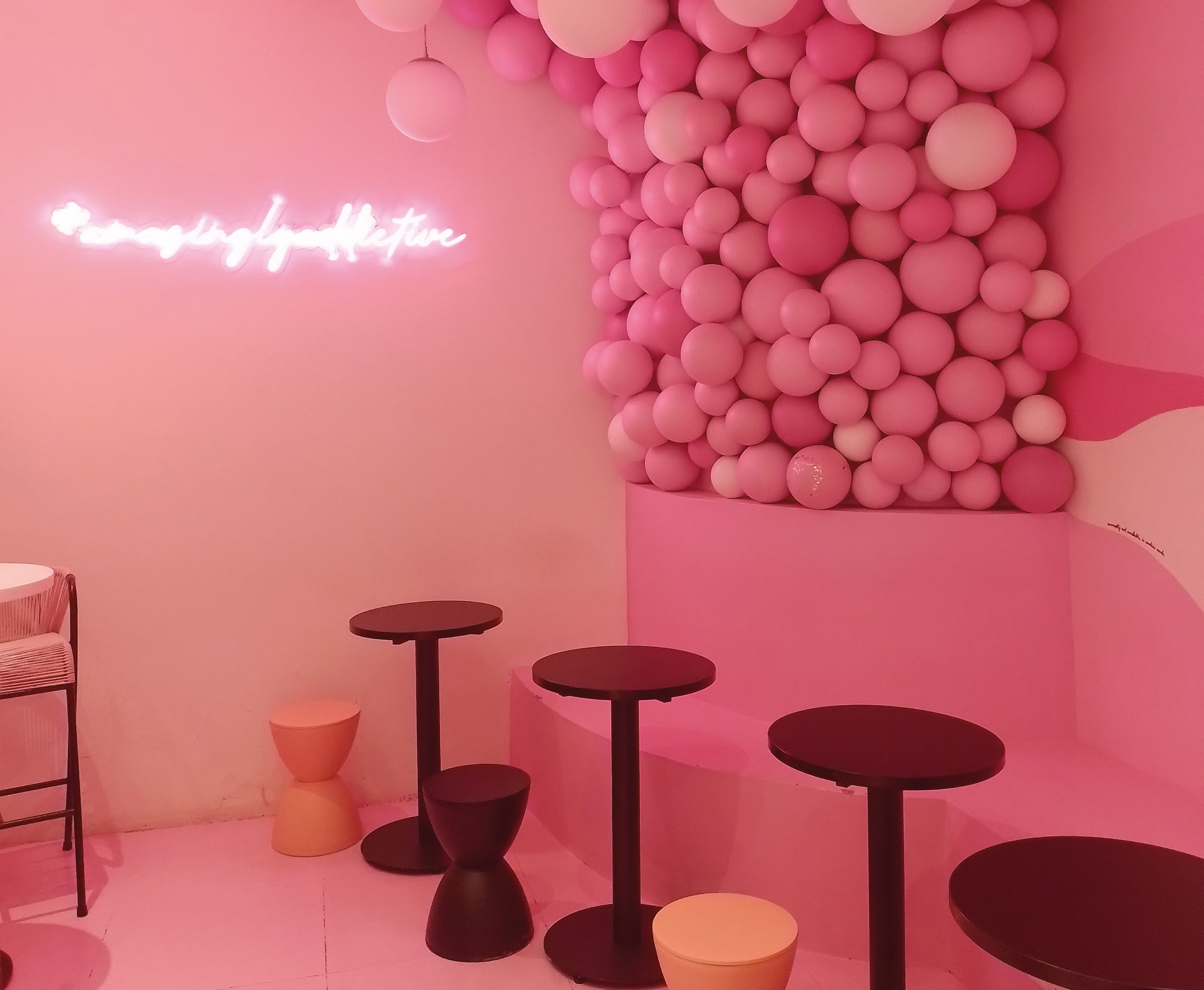 Insta-Worthy Eateries - Detail