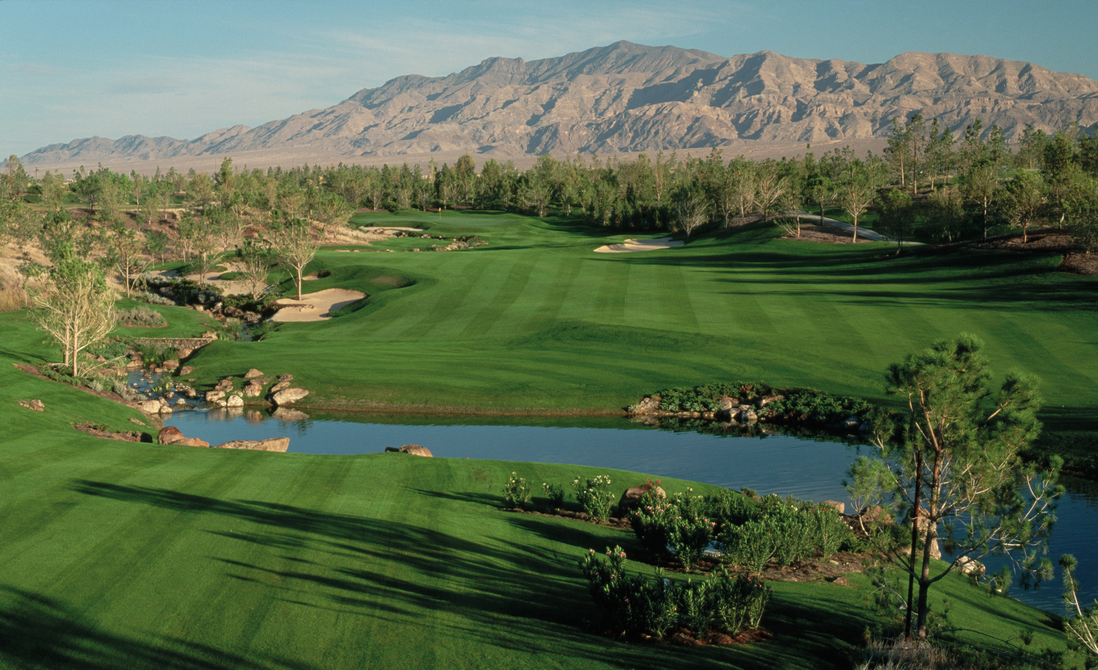 Golf Memberships With Hefty Price Tags - Detail