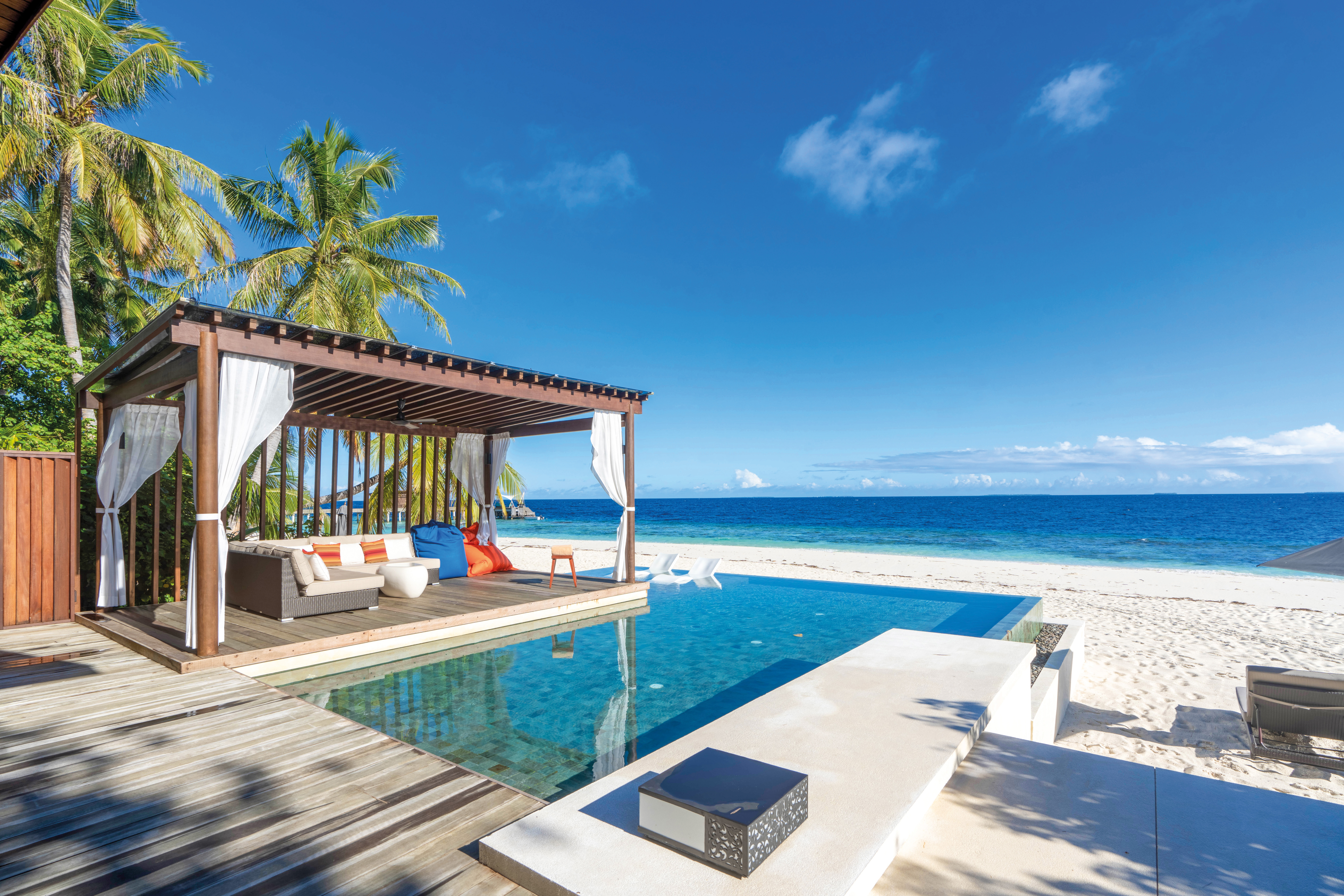 Green Luxury Retreats - Detail
